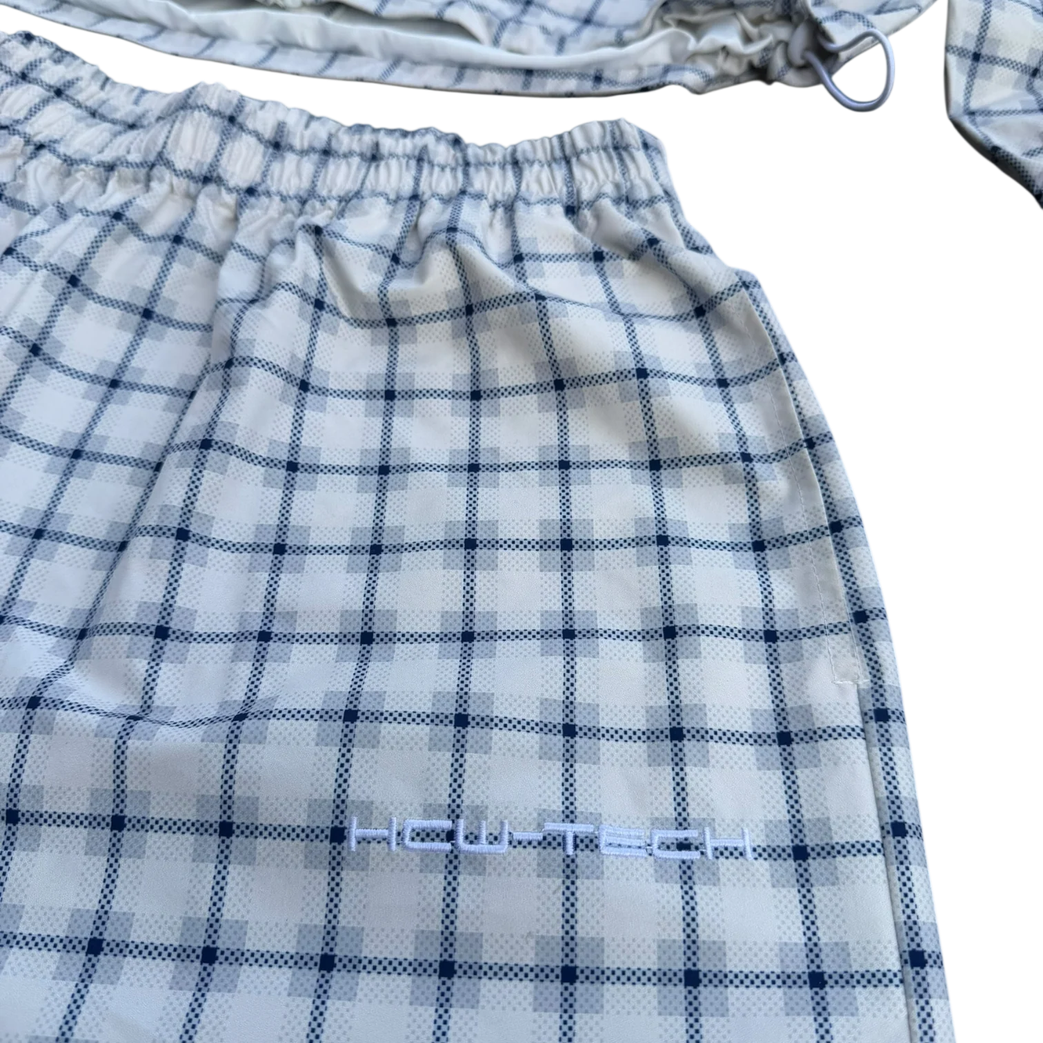 PLAID TECH SHORTS - Image 4